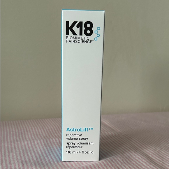 K18 Other - K18 Biomimetic Hairscience AstroLift Reparative Volume Spray - White